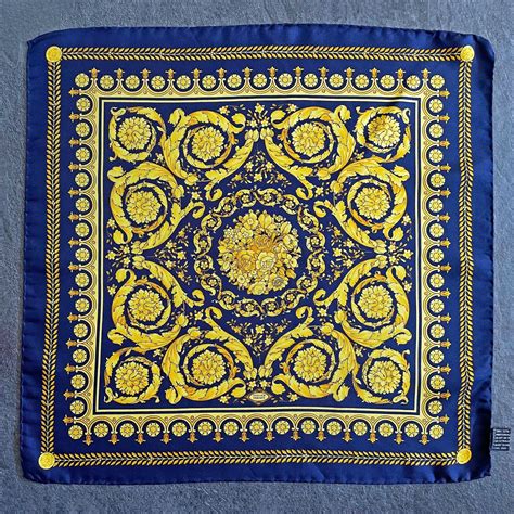 versace vanitas scarf